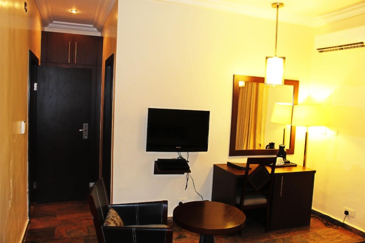 Double Studio