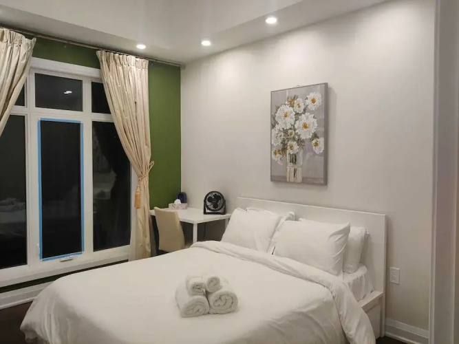 Luxurious Rooms in Pickering