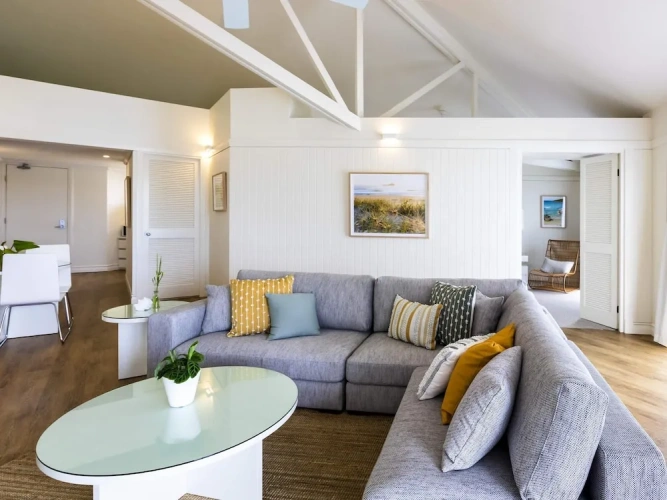 Double Bungalow