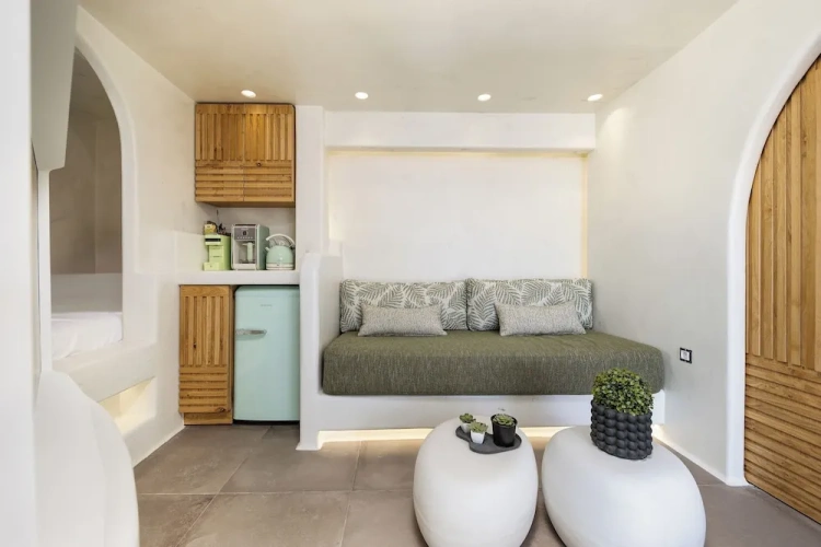 2 Bedrooms Apartment with view