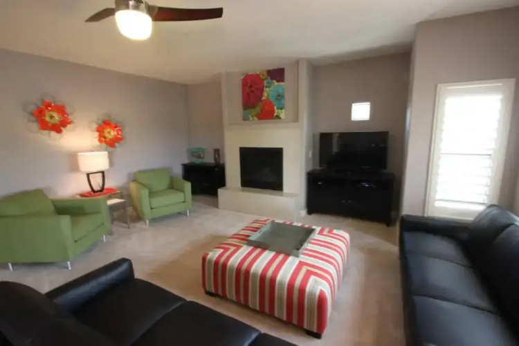 Monte 3 Bedroom Townhouse by RedAwning