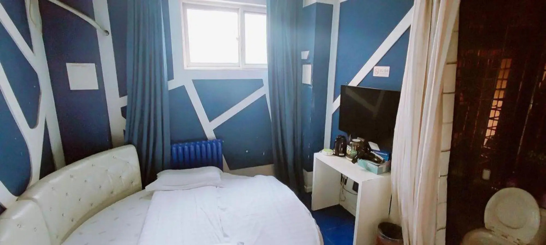 Beijing Vodran Lovers Hotel