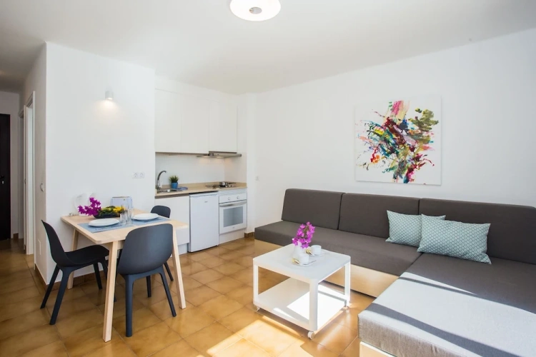 1 Bedroom Apartment with balcony and with view
