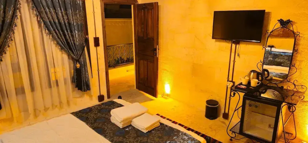 Cleopatra Antique Hotel