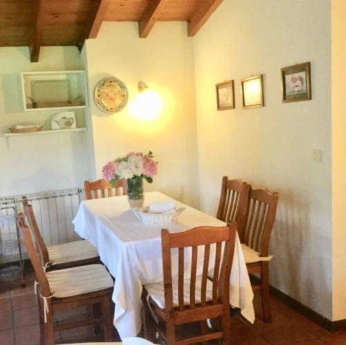 3 Bedrooms Cottage