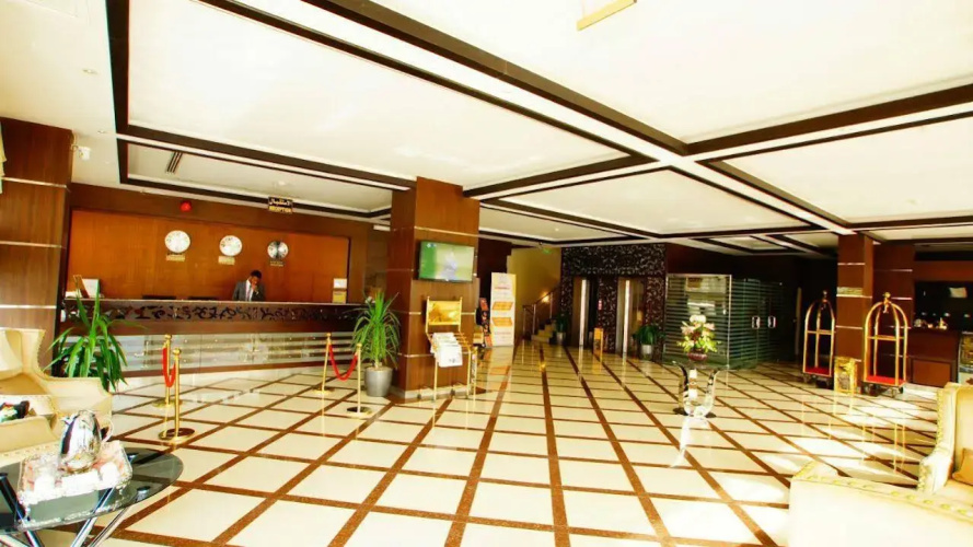 Al Muhaidb Jarir   Al Malaz