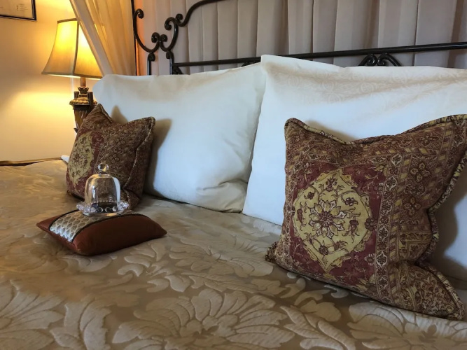 Villa Marco Polo Bed and Breakfast Inn