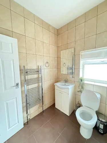 Inviting Apartment in Reading