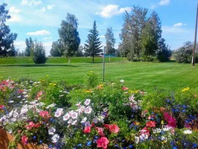Alaska Country Inn
