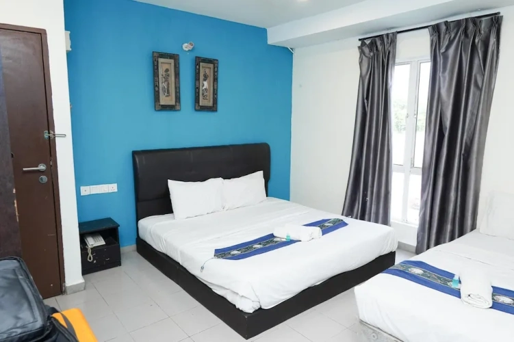 Superior Triple room