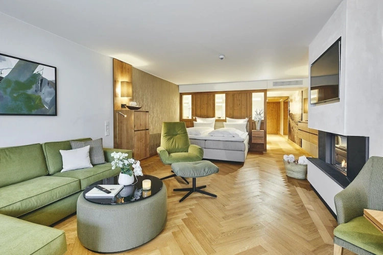 Deluxe Junior Suite