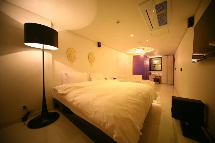 Diva Hotel