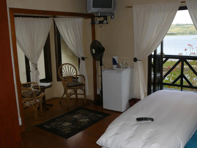 Lagoon Lodge