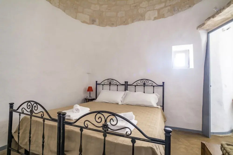 Don Diego, Trulli Villa with pool