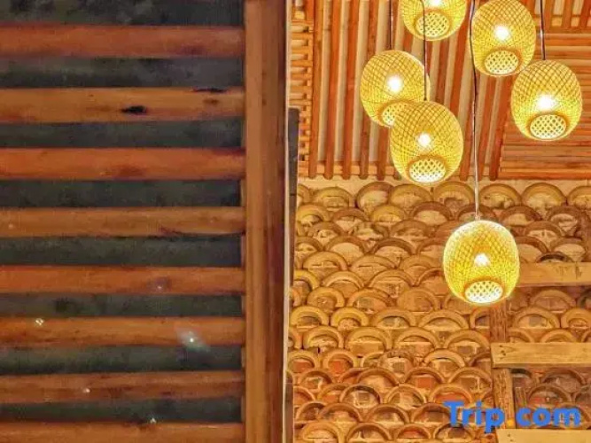 Xunpan Homestay