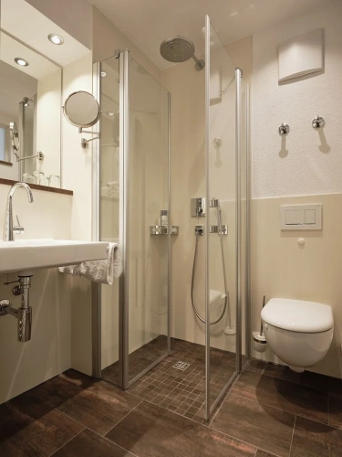 Standard Quadruple room with view