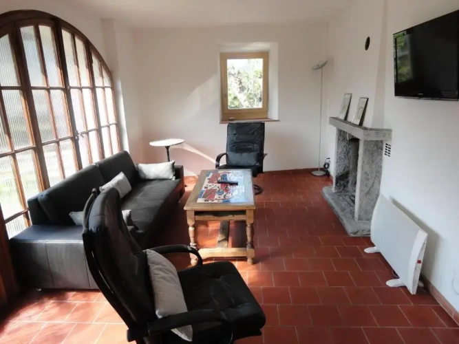 2 Bedrooms Twin Apartment