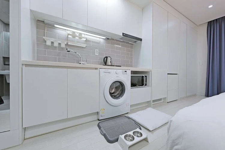 Standard Twin room with balcony