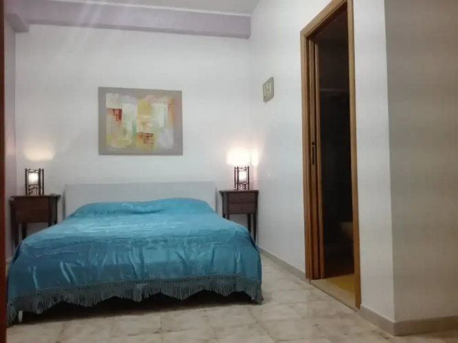 Bed Anthos