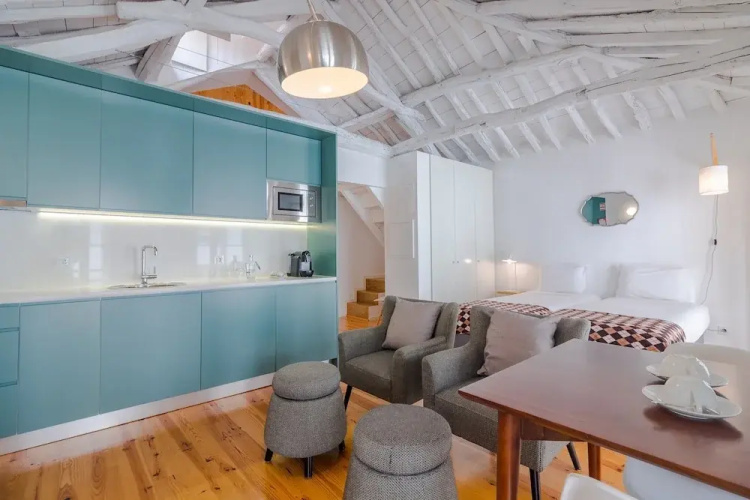 Central Porto With Comfort & Convenience