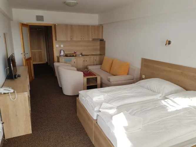 Hotel Toliar