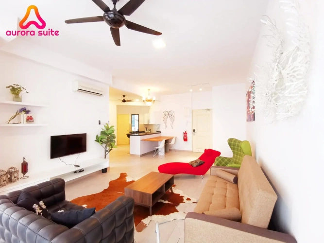 3 Bedrooms Apartment