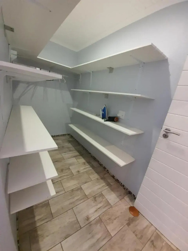 Guest House on Gillian Unit 1