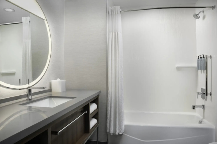 Courtyard by Marriott Northport University of Alabama