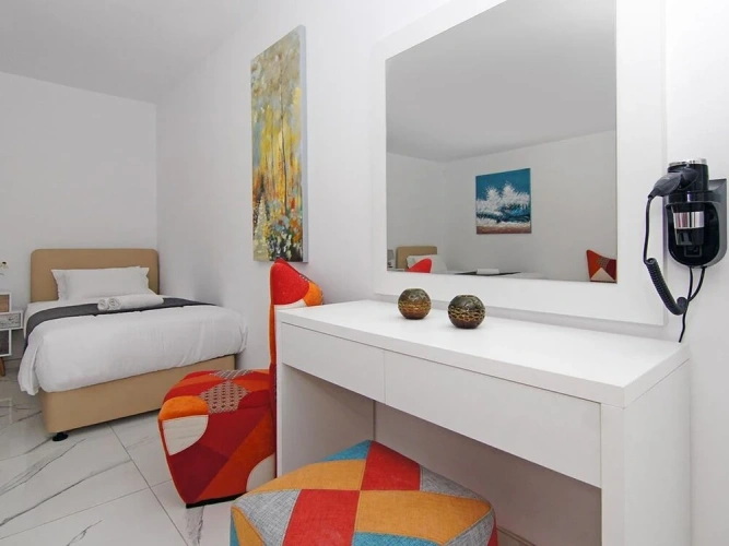 Guest rooms