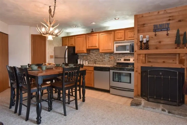 1 Bedroom Deluxe Apartment