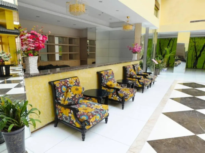 City Express Hotel