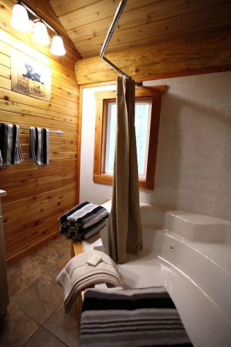 Robson Valley Chalet