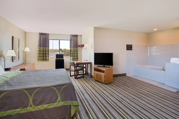 Deluxe Double Suite