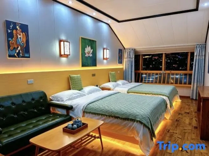 Standard Double room with view