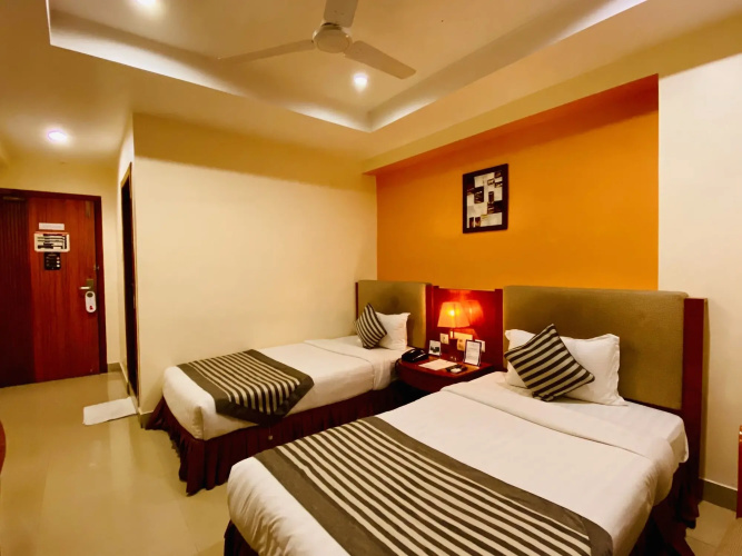 Hotel KRC Palace