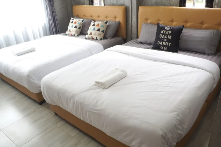 Ban Kaeng Resort