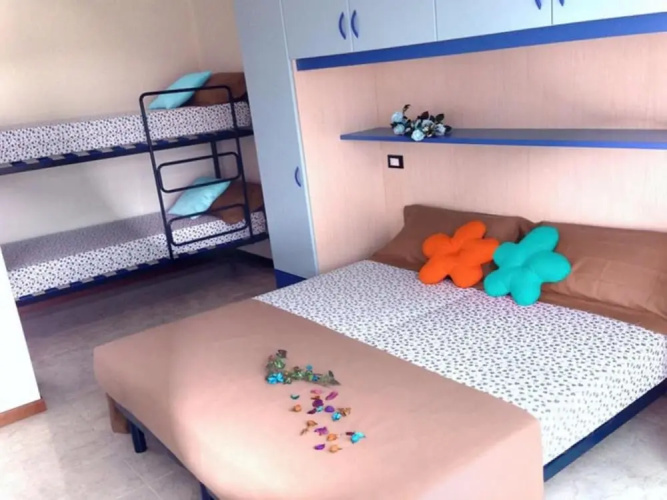 Colorful Flat With Shared Pool