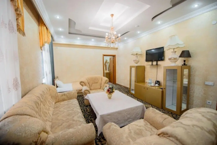 Luxury Triple room