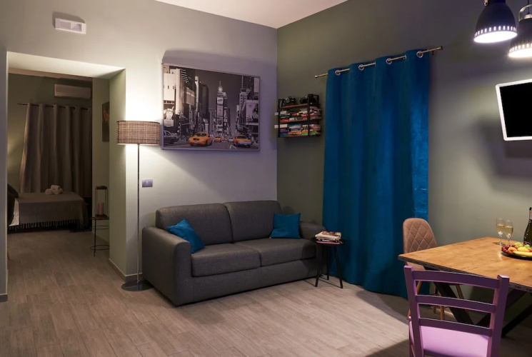 Megaride Apartment