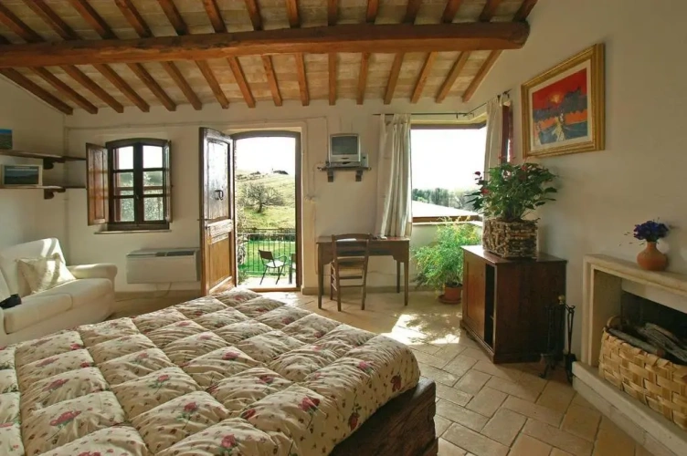 Standard Quadruple room with balcony