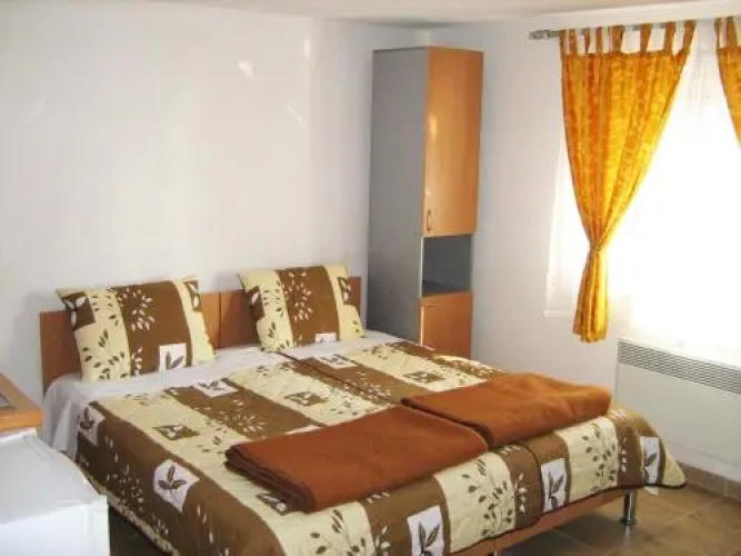 B&S Apartments