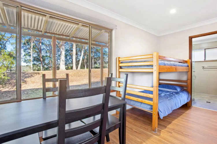 Braeside Cabin Three - Parsonsia