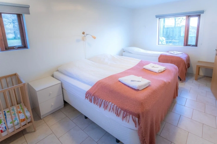 2 Bedrooms Apartment with sea view