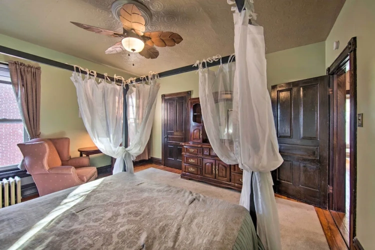 3 Bedrooms Cottage