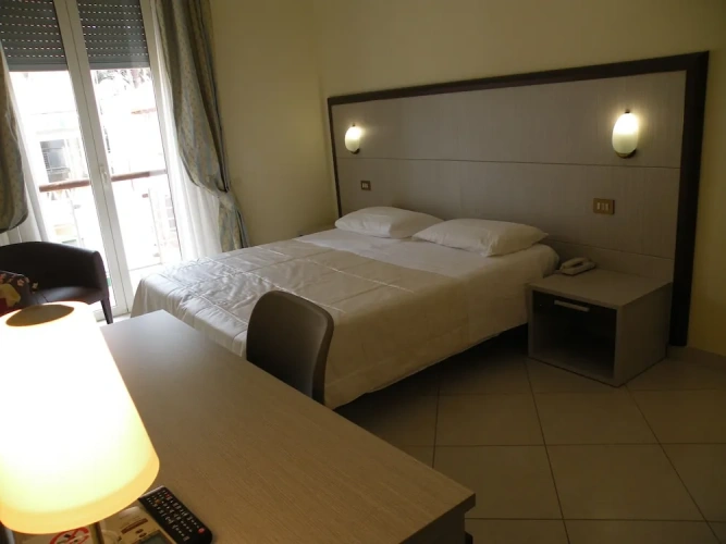 Standard Triple room with balcony and with city view