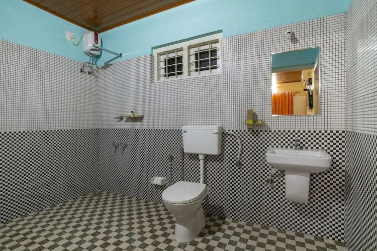 Budgies Cottage