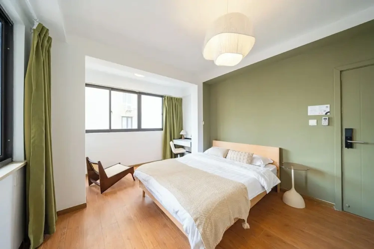 4 Bedrooms Comfort Apartment