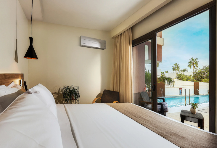 Dionisos Hotel