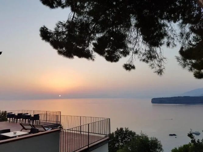 Deluxe Triple room with sea view