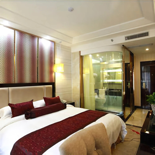 Golden Cube Grand Hotel